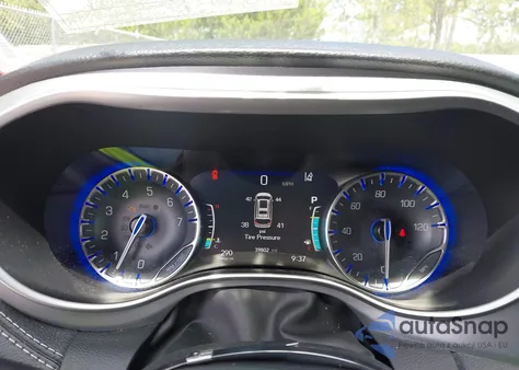 2023 Chrysler Pacifica Touring из США, поврежденный, VIN 2C4RC1FG6PR561408